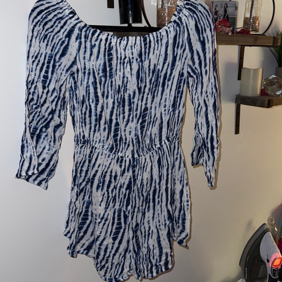 Blue and White Tie-Dye romper with Tassel - Picture 5 of 5